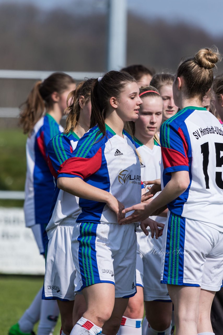 Bild 377 - wBJ SV Henstedt Ulzburg - TSV Schnberg : Ergebnis: 5:2